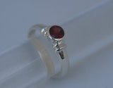 LR321 Classic set Garnet and sterling silver ring