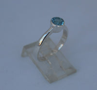 LR487 Classic set Blue Topaz and sterling silver ring