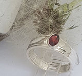 LR767 Garnet set in handcrafted Sterling 925 Silver ring